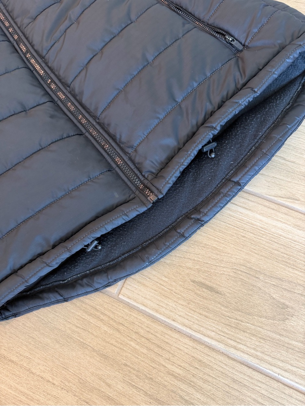 Hurley Black Quilted Hooded Puffer Jacket - Picture 10 of 13
